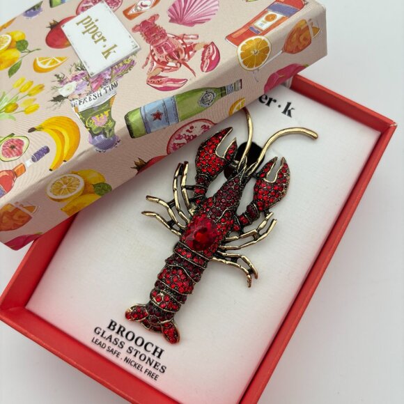 Piper K Gold Tone Red Glass Stones LOBSTER Brooch Pin, Ocean Accessory NEW - Picture 1 of 4